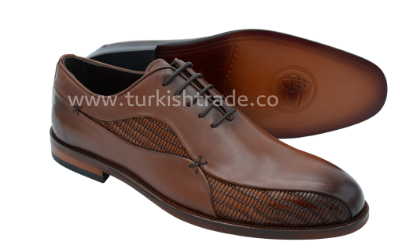 Chaussures habillées en cuir de veau pour hommes