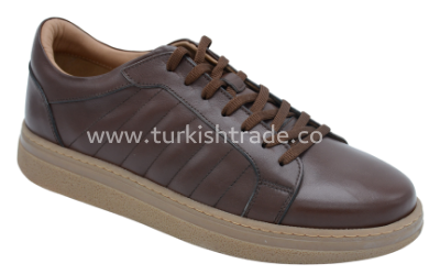 Zapatillas de piel marrón para hombre